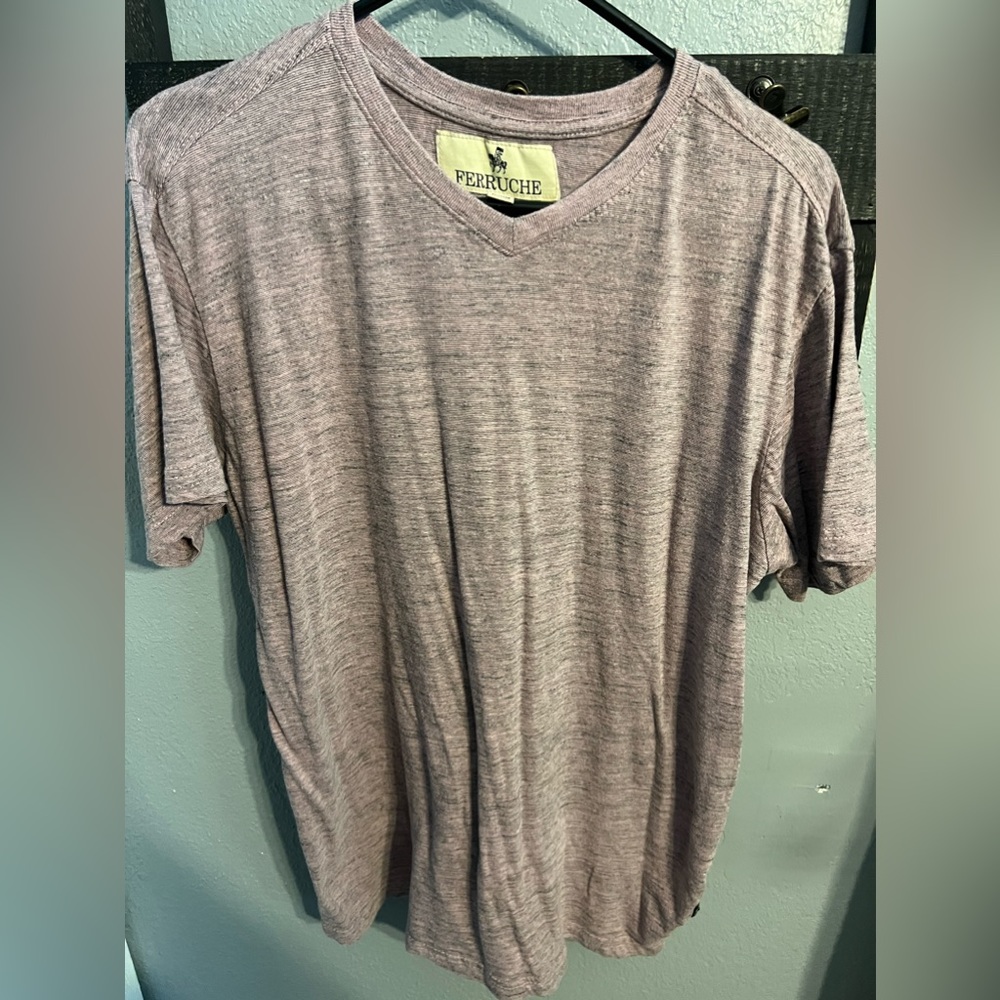 Ferruche Men’s V-Neck Shirt
